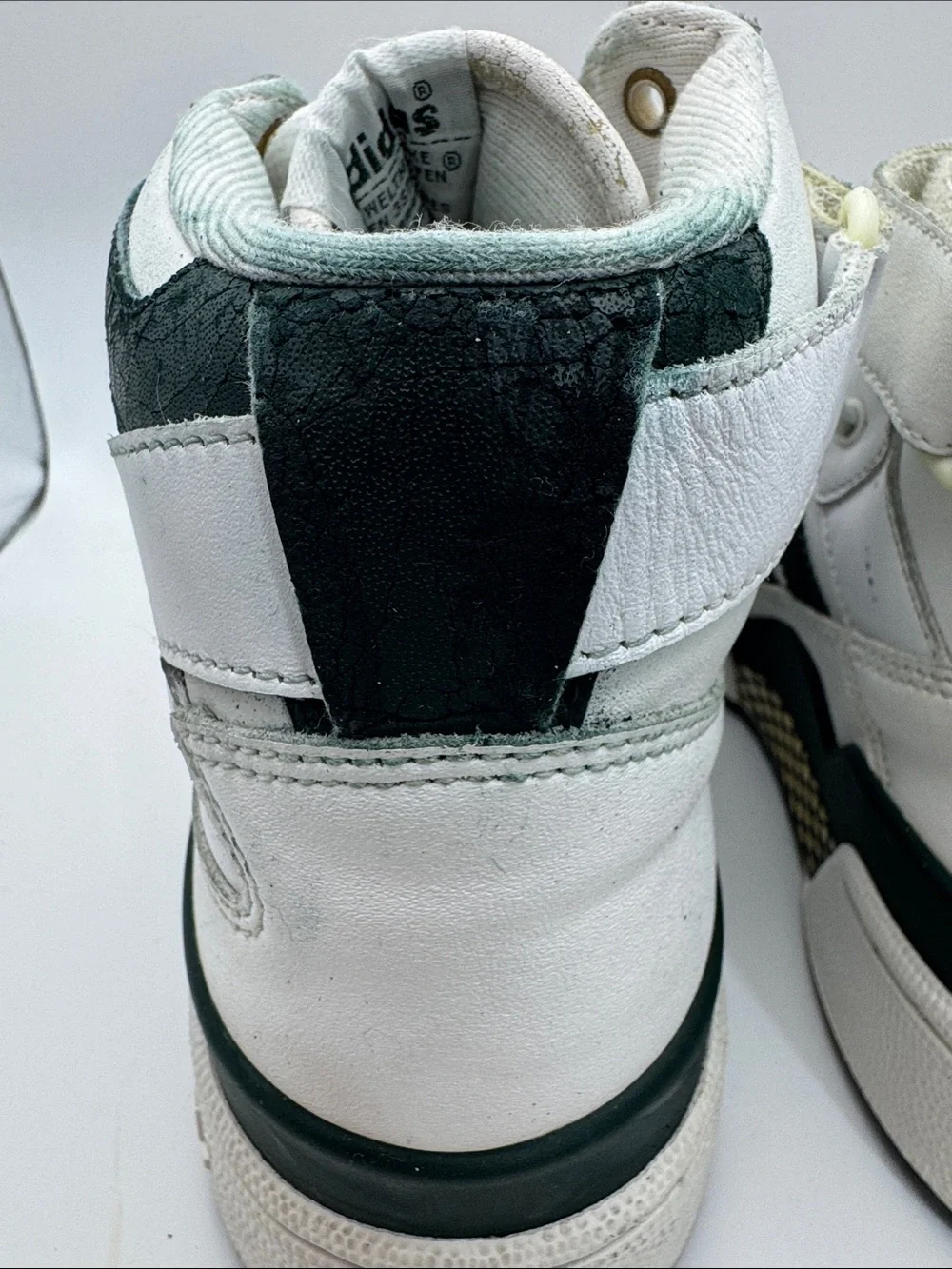 Vintage Retro 2002 Adidas Forum 84 Green & White Shoes Size 8.5 US